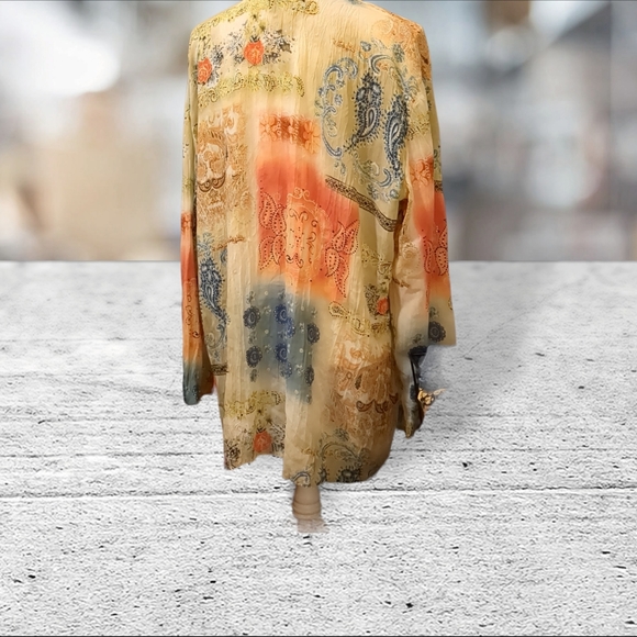 IOS gorgeous button down tunic size M - Picture 7 of 16